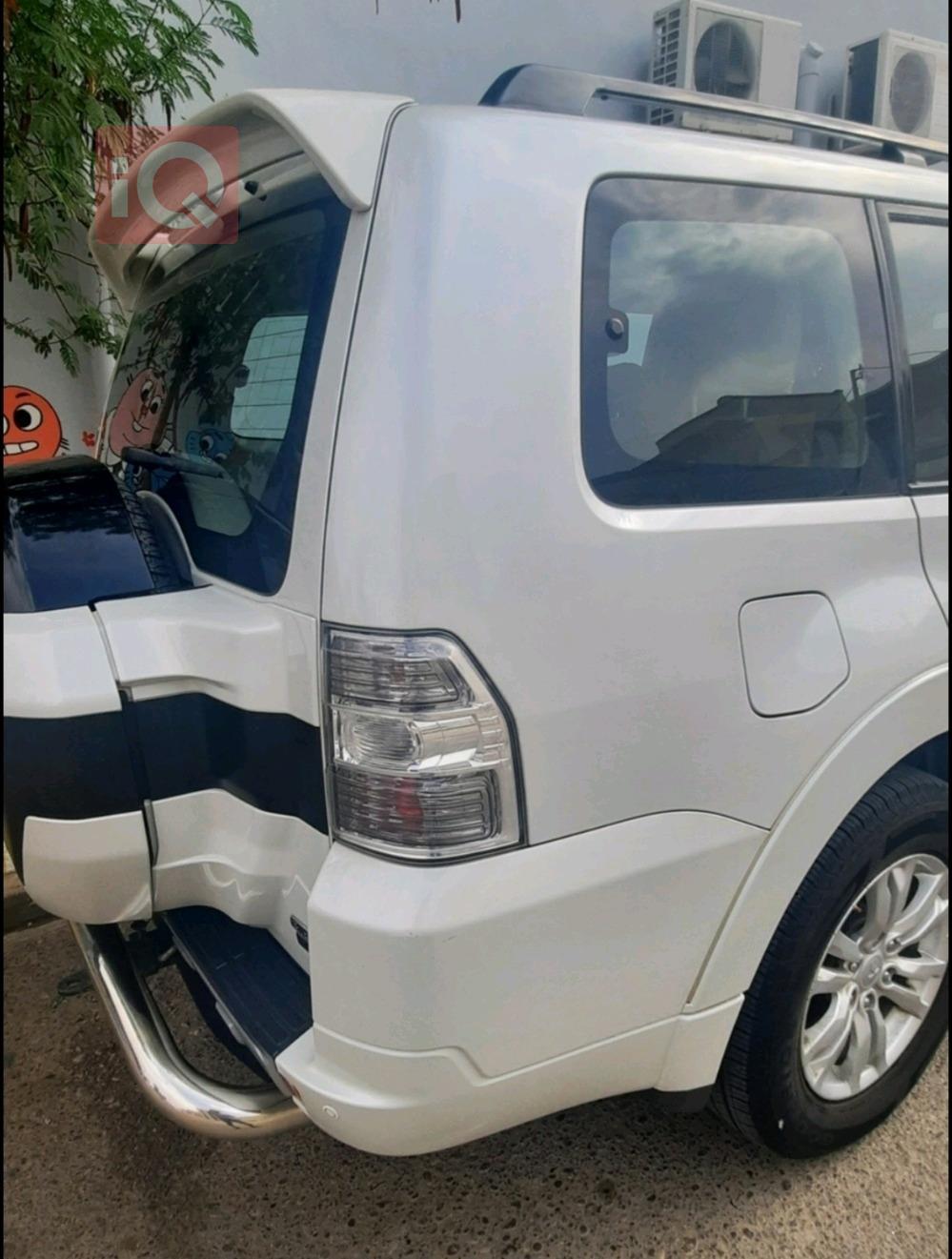 ميتسوبيشي باجيرو